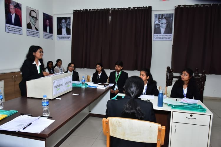 KLE College of Law Mumbai infrastructure photo 6